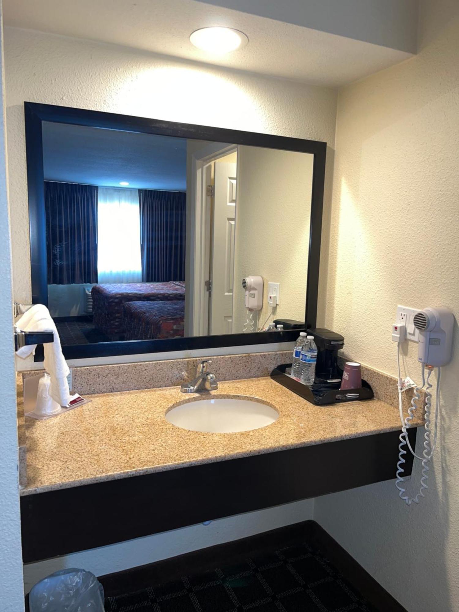 Oregon Trail Inn And Suites Lakeview Exteriör bild